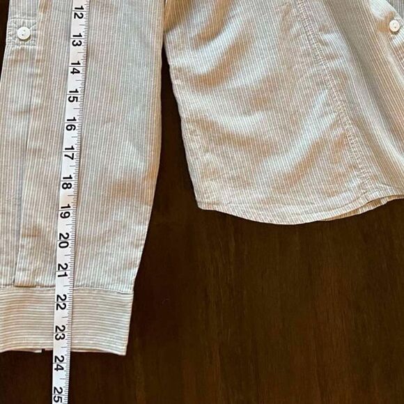 CHICO'S striped button down long sleeve blouse size 2 - Picture 11 of 11